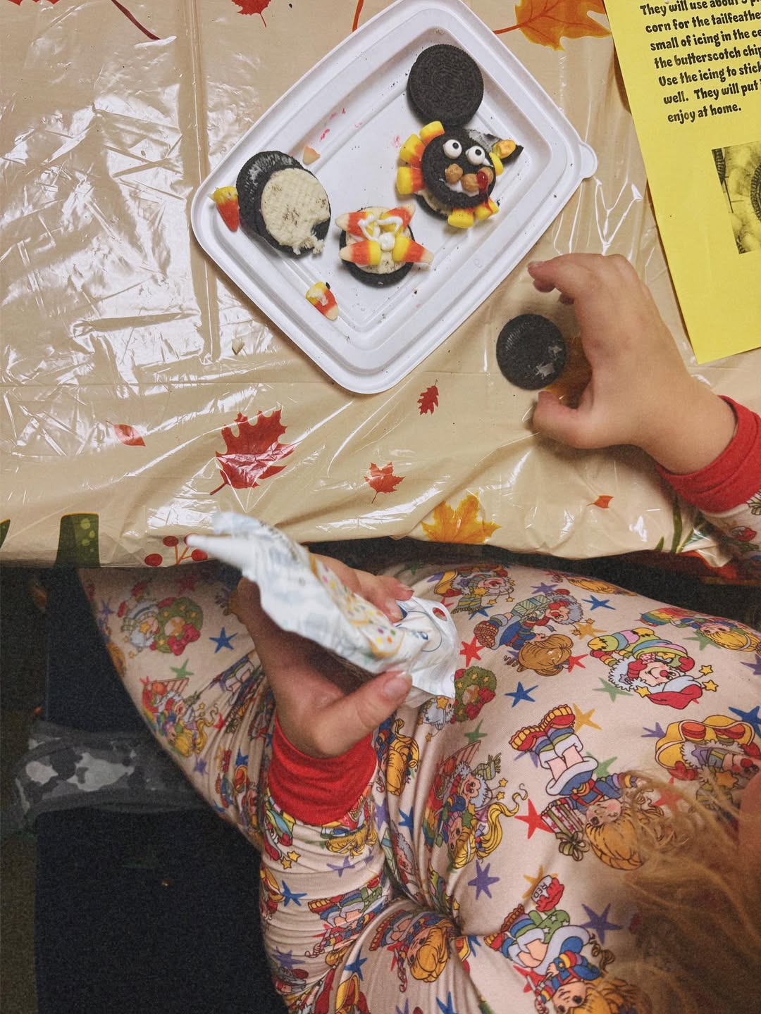 Ready to ship! Retro 1980s Christmas Rainbow + Friends Vintage Babydoll Twirl Dress! Santas Sleigh! BRITE TWIRL White 80s