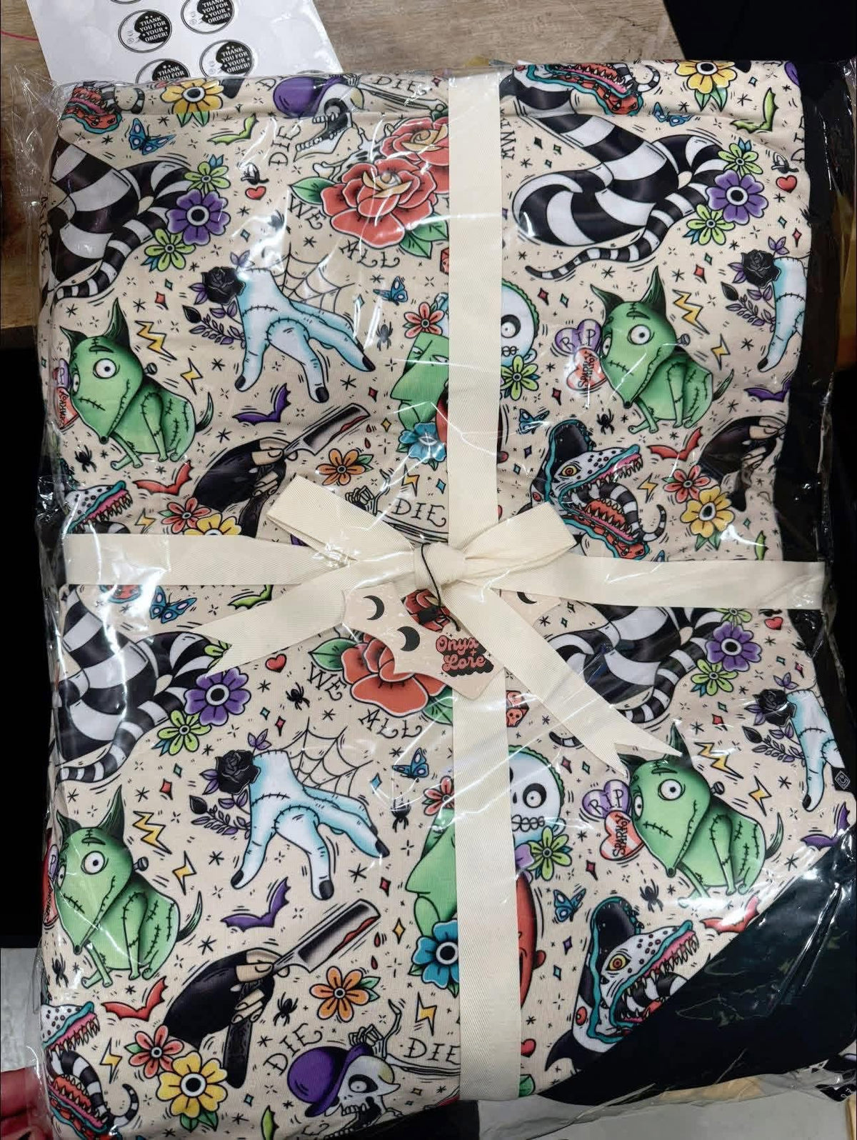 Ready to Ship! Deadstock LAST ONE! Burton Mash Up Fav Characters Bamboo Blanket!
