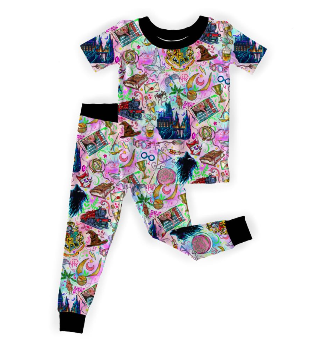 Ready to ship -TWO PIECE- You're a Wizard Moments Two Piece Set! Howler, Snitch, and more Movie magic!