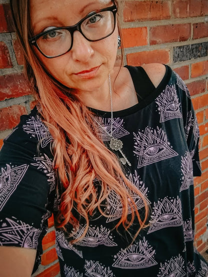 Adult Bamboo BOXY EMOTINES Traditional Tattoo Myspace or Yours Boxy Tshirt! EMOTINES!